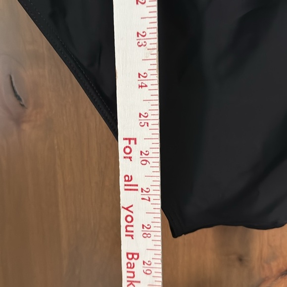 AXESEA Womens 10 Bathing Suit One Piece Swim Short Sleeve Zip front Black/White - Picture 9 of 10